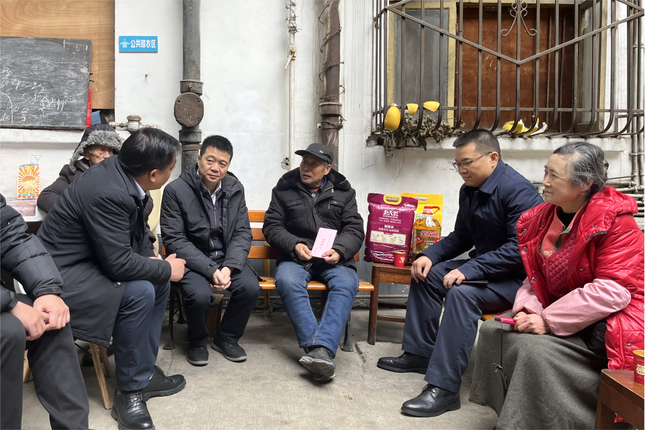 省月博集团党委书记、董事长游勇开展慰问活动督导调研工作
